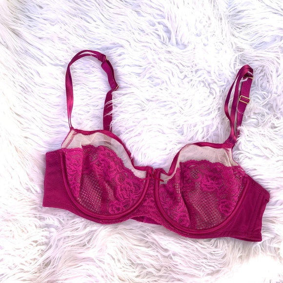 Cacique Other - Cacique Lane Bryant Fuchsia Lace Full Bra 38C